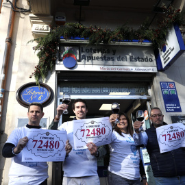 La administración número 6 de Logroño, conocida como Lotería María del Carmen, celebra que ha vendido íntegramente el premio de El Gordo de la Lotería de Navidad.