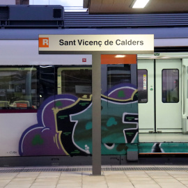 Imatge d'un tren a l'estació de Sant Vicenç de Calders