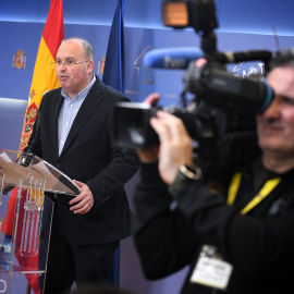 El portavoz del PP en el Congreso, Miguel Tellado, durante una rueda de prensa en el Congreso de los Diputados.