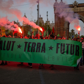 Una manifestación ecologista contra el modelo turístico y económico, en Barcelona, en una foto de archivo.