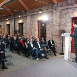 El president del Govern, Salvador Illa, presenta el pla per impulsar el vehicle elèctric a Ca l'Aliè