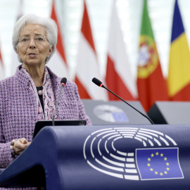 La presidenta del BCE, Christine Lagarde, en el pleno del Parlamento Europeo, en Estrasburgo, para presentar el informe anual del banco central de la Eurozona.