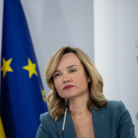 La ministra Portavoz, de Educación, Formación Profesional y Deportes, Pilar Alegría, durante la rueda de prensa tras el Consejo de Ministros, en el Palacio de la Moncloa.