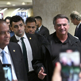 El expresidente de Brasil, Jair Bolsonaro, a su llegada al Senado Federal, en Brasilia, a 18 de febrero de 2025.