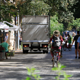 El carrer Consell de Cent, a l'Eixample de Barcelona.