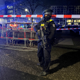 2025-02-21T204939Z_625305243_RC26ZCAK3CFJ_RTRMADP_3_GERMANY-CRIME-STABBING