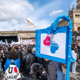 Manifestación por la lengua gallega el 23 de febrero de 2025 en Santiago de Compostela.