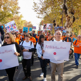 (Foto de ARCHIVO)Imágenes de la manifestación por la mejora de la financiaicón para personas con discapacidad. A 3 de diciembre de 2024, en Sevilla, Andalucía (España). Representantes de entidades dedicadas a la atención de personas con discapacidad e integrantes de Cermi Andalucía han convocado una manifestación en Sevilla. El recorrido, desde la Plaza de España hasta el Palacio de San Telmo, tiene como objetivo reclamar una mejora en la financiación destinada a este colectivo.Francisco J. Olmo / Europa Press03/12/2024
