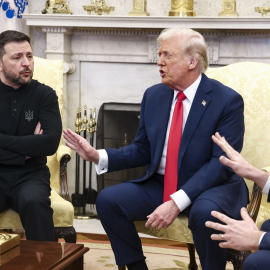 El presidente ucraniano, Volodymyr Zelensky, el presidente estadounidense, Donald Trump y el vicepresidente estadounidense, JD Vance, en el Despacho Oval, a 28 de febrero de 2025.