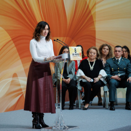La presidenta de la Comunidad de Madrid, Isabel Díaz Ayuso, interviene durante el acto institucional de entrega de los Reconocimientos 8 de Marzo, en la Real Casa de Correos, a 8 de marzo de 2024, en Madrid (España).