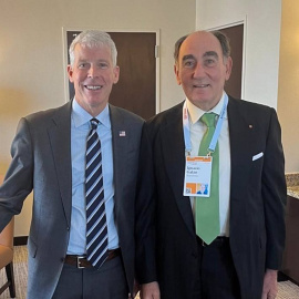 El presidente de Iberdola, Ignacio Sánchez Galán (i.), con el nuevo secretario de Energía de EEUU, Chris Wright (d.).