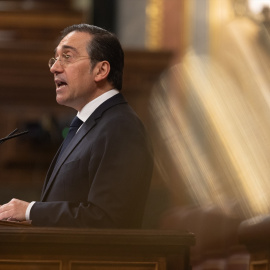 El ministro de Asuntos Exteriores, Unión Europea y Cooperación, José Manuel Albares, interviene durante un pleno en el Congreso de los Diputados, a 12 de marzo de 2025.