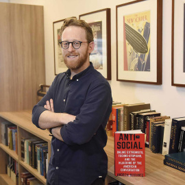 El periodista de New Yorker y escritor Andrew Marantz.