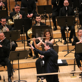 La Banda Municipal de Barcelona durant la interpretacó en una imatge d'arxiu