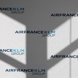 El logo del grupo Air France-KLM en la presentación de los resultados anuales de la aerolínea franco-neerlandesa, en París.