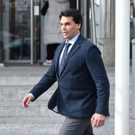 La pareja de la presidenta de la Comunidad de Madrid, Alberto González Amador, sale de declarar a los juzgados de Madrid el pasado 24 de febrero.