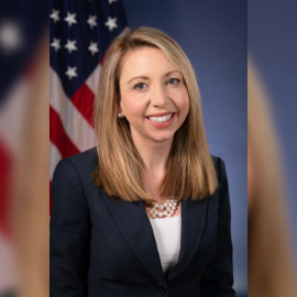 Retrato de Jessica D. Aber, fiscal federal para el Distrito Este de Virginia durante la presidencia de Biden.