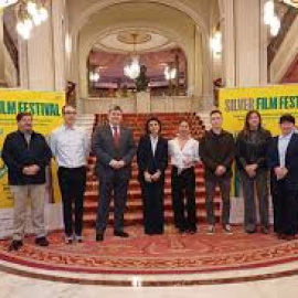 Organizadores y autoridades de Bilbao del 'Silver Film Festival'