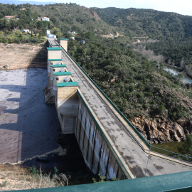 La presa del pantà de Darnius-Boadella