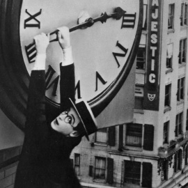 El cambio de hora y Buster Keaton, en un fotograma icónico.