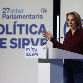 La secretaria general del Partido Popular, Cuca Gamarra, durante la interparlamentaria del partido celebrada, este sábado 29 de marzo, en Sevilla.