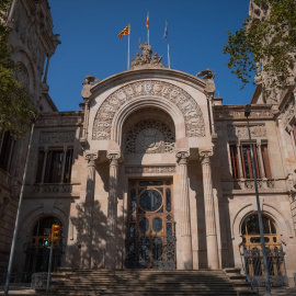 Imagen de archivo de la fachada del Tribunal Superior de Justicia de Catalunya (TSJC), a 7 de agosto de 2024, en Barcelona, Catalunya (España).