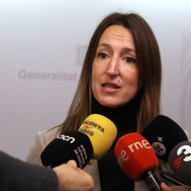 La directora general de la Inspecció de Treball de la Generalitat, Laura Freixas, en una atenció a mitjans