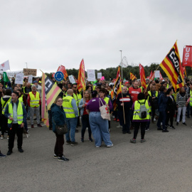 Protesta dels treballadors de Port Aventura, que estan en vaga per demanar millores laborals.