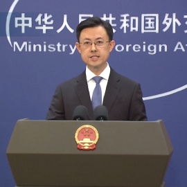 China pide a EE.UU. que muestre "respeto" si "realmente quiere negociar" disputa comercial