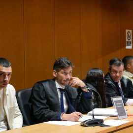 Banquillo de los acusados durante el juicio por la muerte de Samuel Luis el pasado otoño en la Audiencia Provincial de A Coruña.
