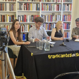 Una imagen de la mesa organizada ayer en Madrid por Marcha Republicana.