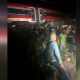 AVE Madrid-Barcelona continúa en las vías sin electricidad