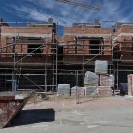 Vista general de las obras de vivienda nueva, a 6 de septiembre de 2024, en Madrid (España).