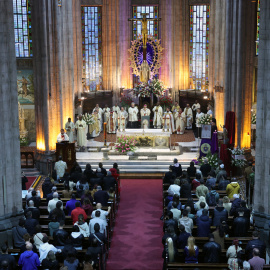 Misa en conmemoración al papa Francisco en Estambul el 27 de abril de 2025.