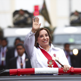 EuropaPress_6118961_handout_29_july_2024_peru_lima_dina_boluarte_perus_interim_president_waves