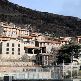 El poble de Castellar de n'Hug, a l'alt Berguedà
