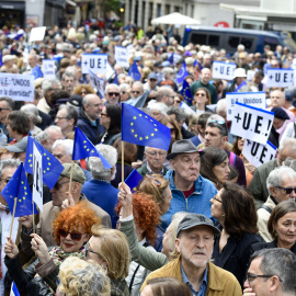 Miles de personas se manifiestan en Madrid en defensa de Europa el 11 de mayo de 2025.