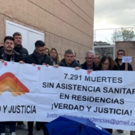 Verdad y Justicia en una concentración ante los juzgados de Villalba, en Madrid.