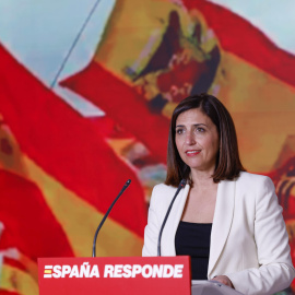 La portavoz del PSOE, Esther Peña, este lunes en la rueda de prensa en la sede del partido.