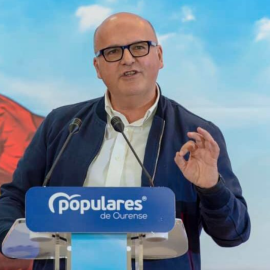 El senador Manuel Baltar, en una imagen de archivo cuando presidía la Deputación y el PP de Ourense.