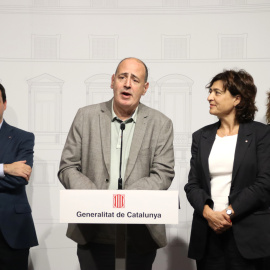 D'esquerra a dreta, el secretari de Telecomunicacions, Albert Tort; el president del grup d'experts per a la reforma de l'Administració, Carles Ramió; la secretària general de la Presidència, Eva Giménez; i la secretària d'Administració, Alícia Corral