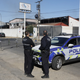 Agentes de la Policía Local en Sevilla el 15 de mayo de 2025.