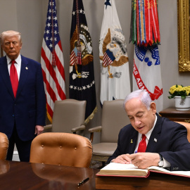 El presidente de Estados Unidos, Donald Trump, recibe al primer ministro israelí, Benjamin Netanyahu, en la Casa Blanca.