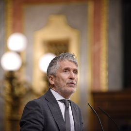 El ministro de Interior, Fernando Grande-Marlaska, durante el pleno en el Congreso de los Diputados, a 21 de mayo de 2025, en Madrid (España).