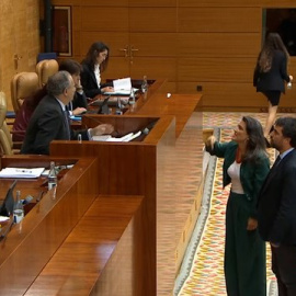 Más Madrid abandona el pleno de la Asamblea tras ser vetados por el PP al criticar al poder judicial