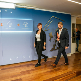Los diputados de Compromís en el Congreso, Àgueda Micó y Alberto Ibáñez. Imagen de archivo.