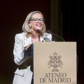 Nadia Calviño, presidenta del BEI y exministra de Economía, durante un desayuno informativo en el Ateneo de Madrid.