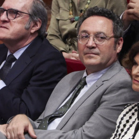 Captura de video del fiscal general del Estado, Álvaro García Ortiz, en el centro de la imagen, en los Premios del Observatorio de Violencia Doméstica y de Género.