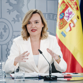 La ministra Portavoz, de Educación, Formación Profesional y Deportes, Pilar Alegría, durante una rueda de prensa posterior a la reunión del Consejo de Ministros en el Palacio de La Moncloa, a 10 de junio.