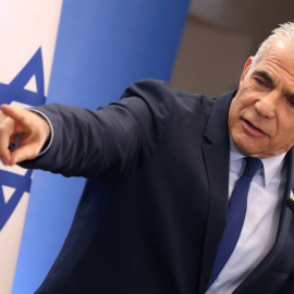 Imagen de archivo de Yair Lapid, líder de la oposición en Israel, a 16 de mayo de 2023, en Tel Aviv.